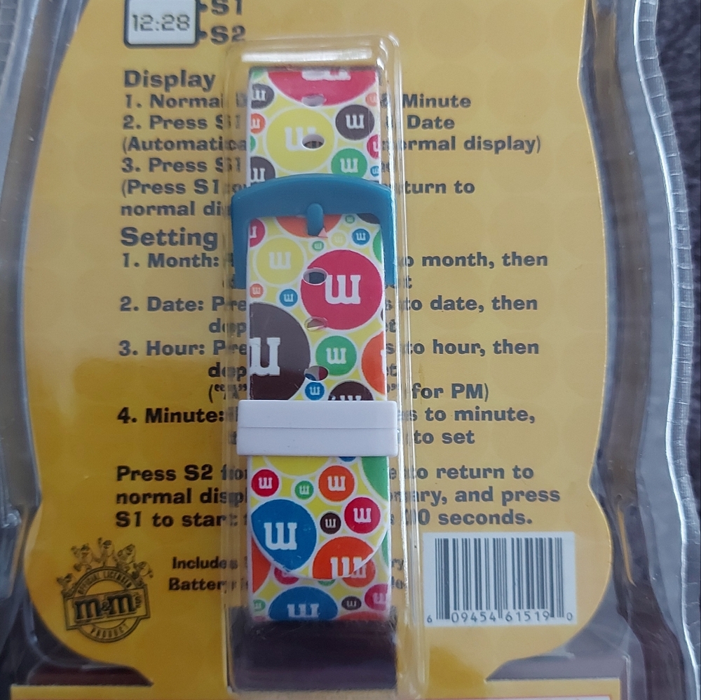 M&M's Colorful Watch Set - Picture 4 of 6